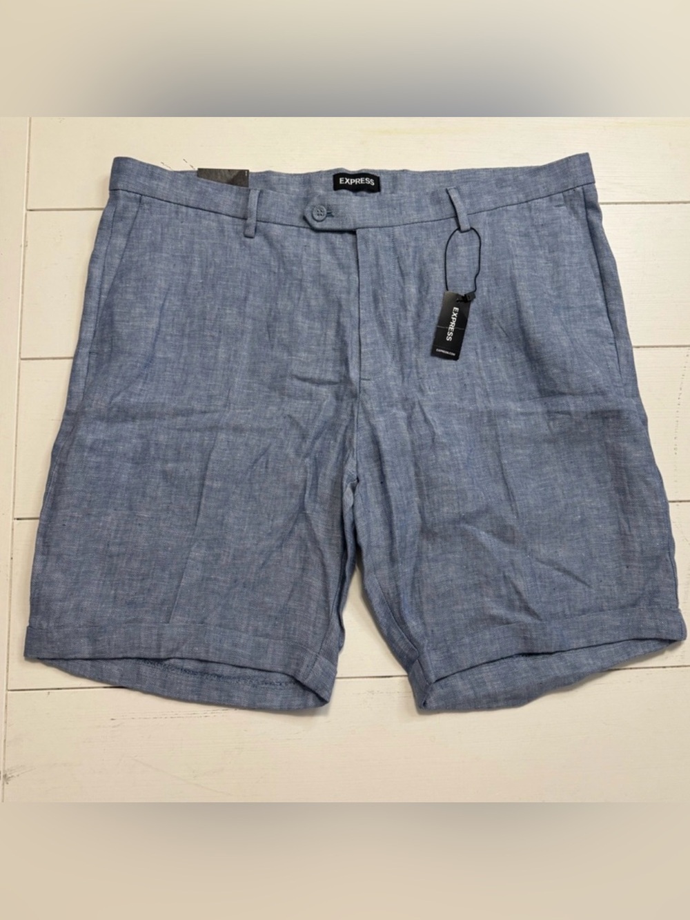 Express 8” Shorts